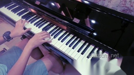 教男朋友弹钢琴be like：一场浪漫与技巧并存的旅程